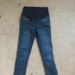 H&M Maternity over belly jeans